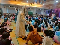 113英語戲劇欣賞-老鬼當家(另開新視窗)